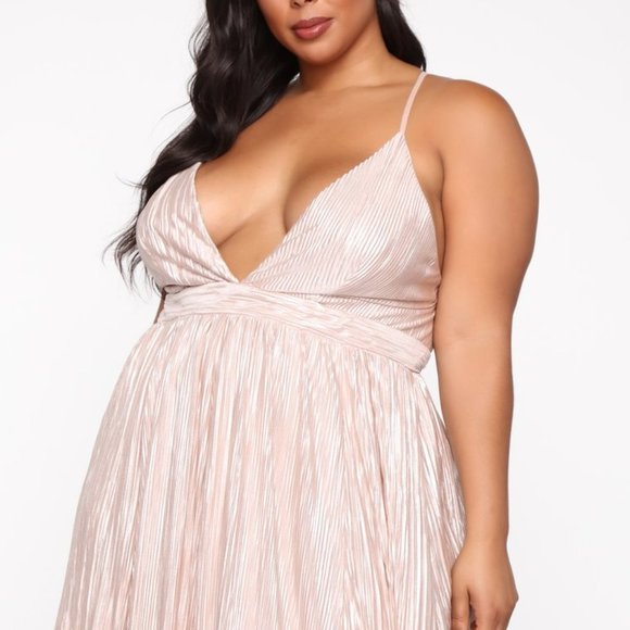 Pleated Maxi Dress - Champagne fashion nova - Picture 2 of 7